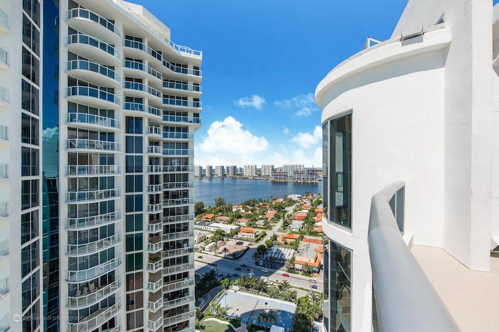 Marenas Condos Sunny Isles Beach Exterior foto